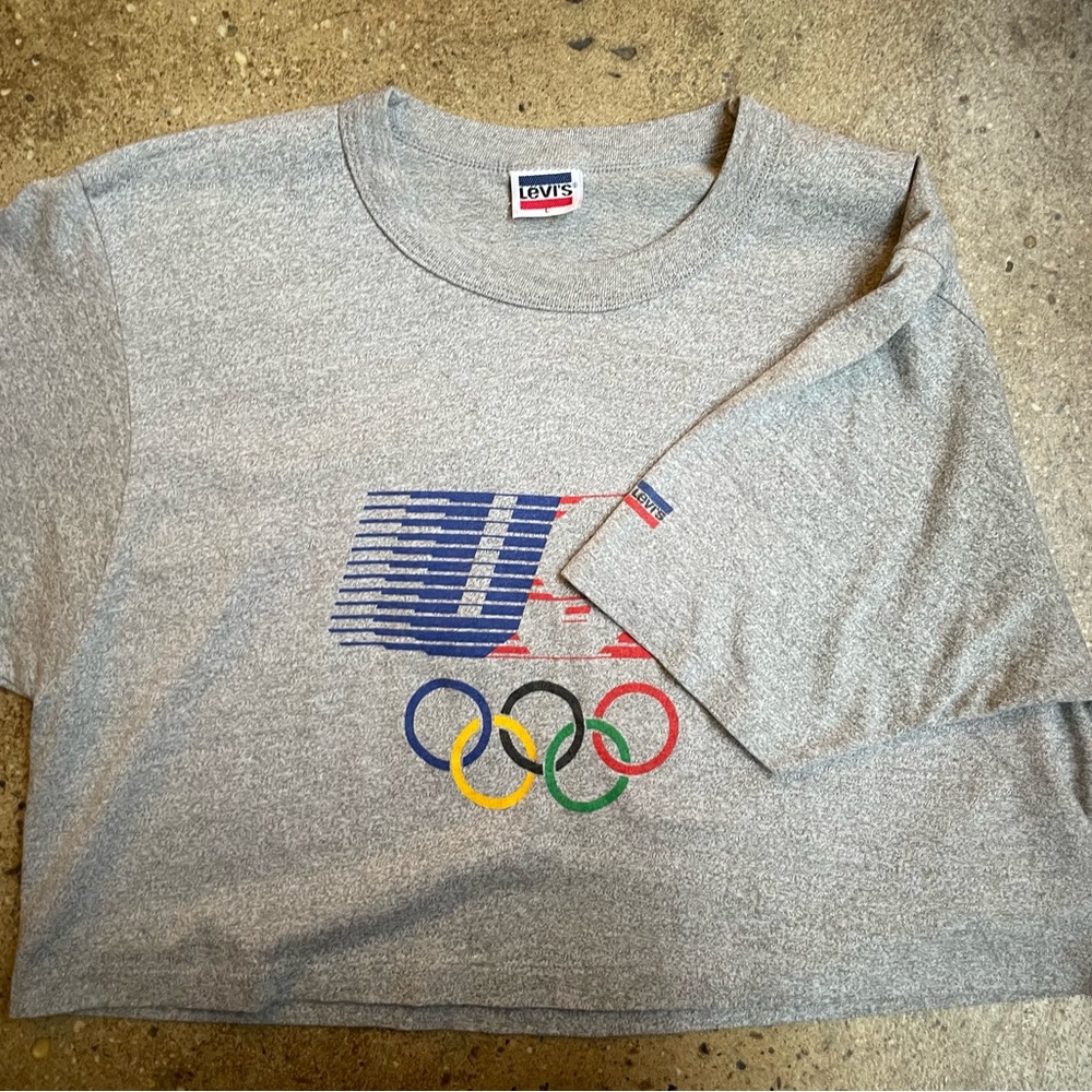 Vintage 1980 Levi’s Olympics cropped Tee - Large - Picture 4 of 7